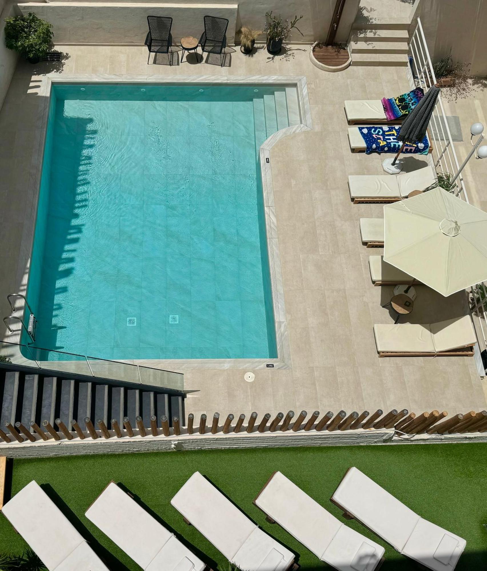 Floral Hotel Hersonissos  Bagian luar foto