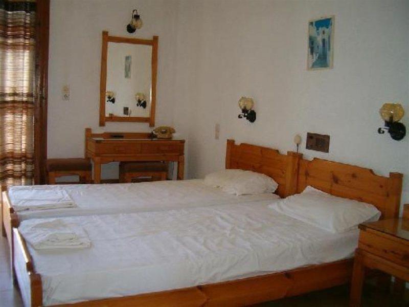 Floral Hotel Hersonissos  Bagian luar foto